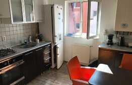 Garsoniera moderna, loc de parcare, zona Eroilor!