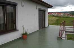 Apartament 2 camere, 60 mp, terasa 60 mp, parcare, zona Golden Tulip