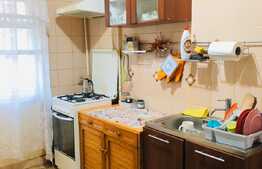 Apartament 3 camere, decomandat, 70mp, garaj, zona Calea Floresti