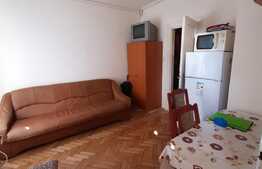Apartament 2 camere, 51 mp, finisat, boxa, zona Piata Cipariu