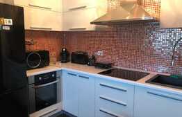 Apartament de lux, scara interioara, 80 mp, zona Porii