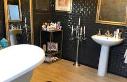 Apartament de lux, scara interioara, 80 mp, zona Porii