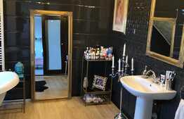 Apartament de lux, scara interioara, 80 mp, zona Porii