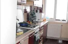 Zona Abator! 3 camere decomandate!