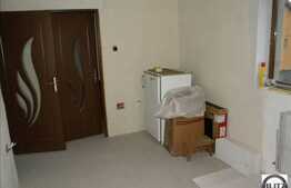 De vanzare apartament cu 2 camere, 54 mp utili, zona Real