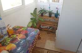 Apartament etaj intermediar, nisa dormit + living, loc parcare! Zona strazii Florilor!