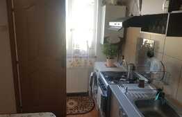 Apartament etaj intermediar, nisa dormit + living, loc parcare! Zona strazii Florilor!