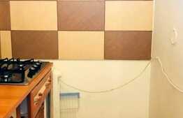 Garsoniera de vanzare, etaj intermediar, parcare privata, zona strazii Aurel Suciu