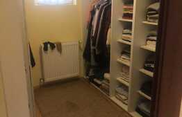 Casa individuala de vanzare, garaj,  139 mp, teren 461 mp, sat Tauti!