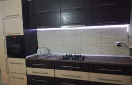 Apartament 3 camere, 64 mp, zona Eroilor