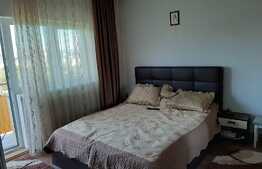 Apartament 2 camere, decomandat, parcare, zona parcului Colina