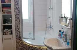 2 camere, decomandat, mobilat modern, 53 mp, zona strazii Alverna. Disponibil din 1 Ianuarie