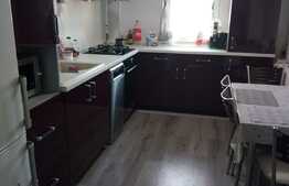 Apartament 3 camere finisat, garaj, zona Calvaria