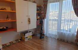  3 camere, 71 mp, mobilat, parcare exterioara, zona Calea Turzii