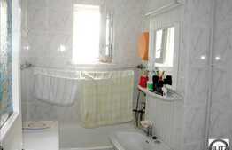 De vanzare 2 camere, 51 mp pe Calea Floresti