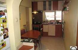 Vanzare apartament 3 camere, 64 mp utili, zona Observatorului, cu parcare