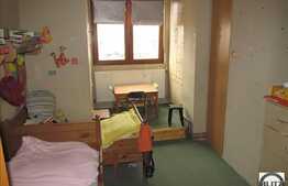 Vanzare apartament 3 camere, 64 mp utili, zona Observatorului, cu parcare