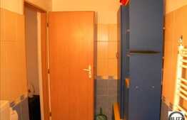 2 camere de vanzare in Manastur!