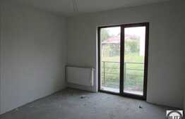 2 camere, semifinisat, 59 mp, cu gradina de 60! Zona usor accesibila!