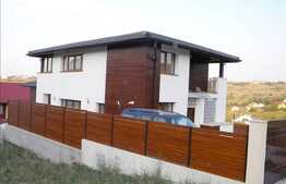 Apartament de vanzare, 120 mp si curte de 170 mp