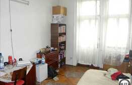 Apartament de vanzare cu 146 mp la 5 minute de Piata Mihai Viteazul