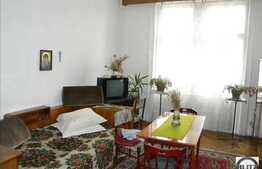 Apartament de vanzare cu 146 mp la 5 minute de Piata Mihai Viteazul