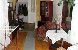 Apartament de vanzare cu 146 mp la 5 minute de Piata Mihai Viteazul