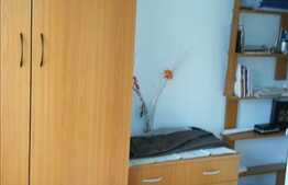 3 camere pe Aleea Moldoveanu.