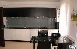 Apartament ultrafinisat si mobilat in Floresti!