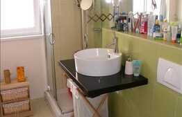 Apartament ultrafinisat si mobilat in Floresti!