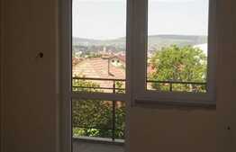 Calitate excelenta, zona de top, 3 cam 90 mp!