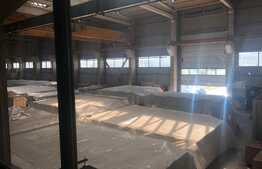 Hala moderna cu 2 poduri rulante functionale pe 10.000 mp teren 