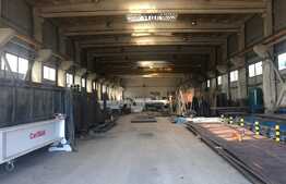 Hala moderna cu 2 poduri rulante functionale pe 10.000 mp teren 