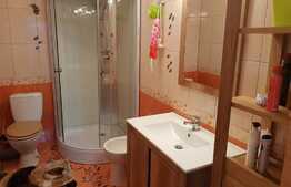 OPORTUNITATE! Apartament modern, loc parcare, boxa, zona strazii Florilor!