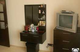 Apartament LA CHEIE in zona buna din Floresti!