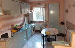 Apartament 2 camere, decomandat, etaj intermediar, zona Dorobantilor