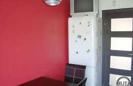 Apartament 2 camere vanzare , boxa la subsol, loc parcare in garaj