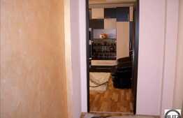 De vanzare apartament cu 2 camere, 64 mp utili