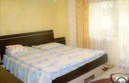 De vanzare apartament cu 2 camere, 64 mp utili