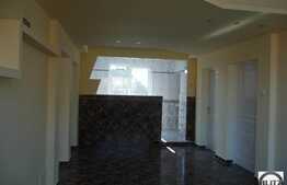 Apartament in imobil tip vila din Zorilor!100 mp 3 camere decomandat!