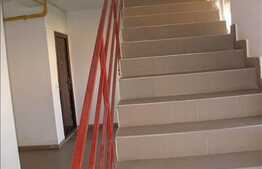 Apartament cu 3 cam + gradina!