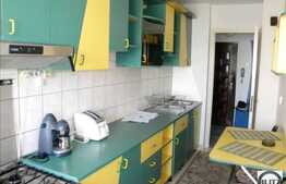 2 camere renovat pe strada Parang