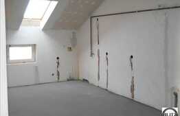 Prin Prima Casa suprafata generoasa pret bun!Zona foarte buna in Floresti!