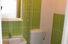 Apartament 3 camere cu terasa de 24 mp.