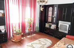Apartament de vanzare cu 2 camere, garaj inclus