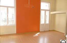 Oferta 2 camere, 72 mp in zona Magazinului Central