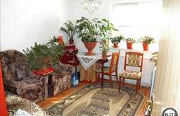 Vanzare 2 camere 50 mp + balcon