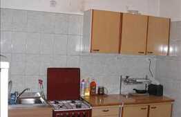 1 camera de vanzare in zona Dorobantilor!