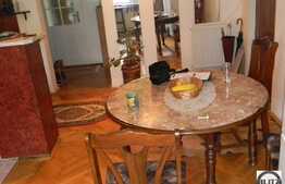 3 camere de vanzare pe Calea Manastur!