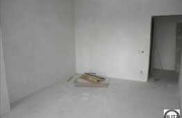 2 camere de vanzare! Semifinisat!